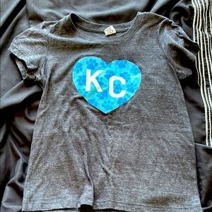 KC Pet Project youth T-shirt. Size 8